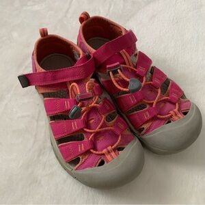Keen Pink Orange Newport H2 Big Kids Outdoors Shoes Size 4